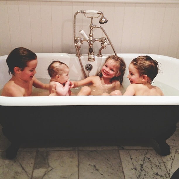 kids bathing together - stop it when it makes sense