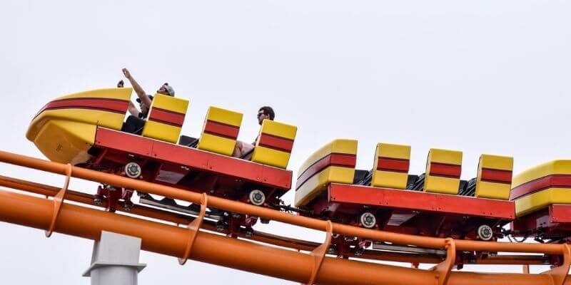 Can Pregnant Women Ride Rollercoasters?